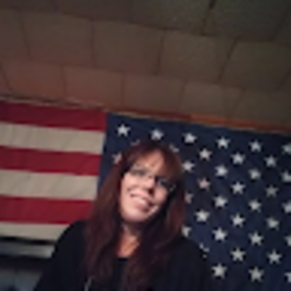 Meet your Posher, Carla